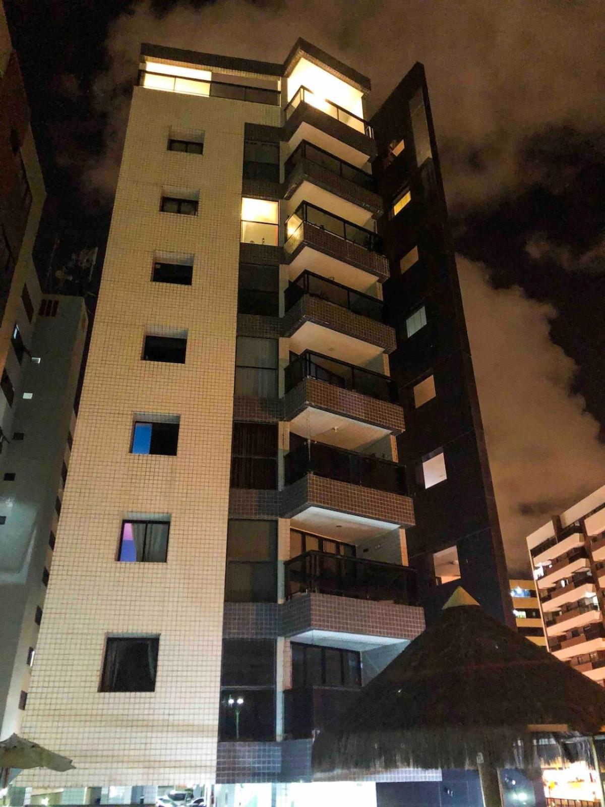 Apartamento Nautillus 109 - N-09: Ape Com Varanda E Piscina Na Jatiuca Maceió