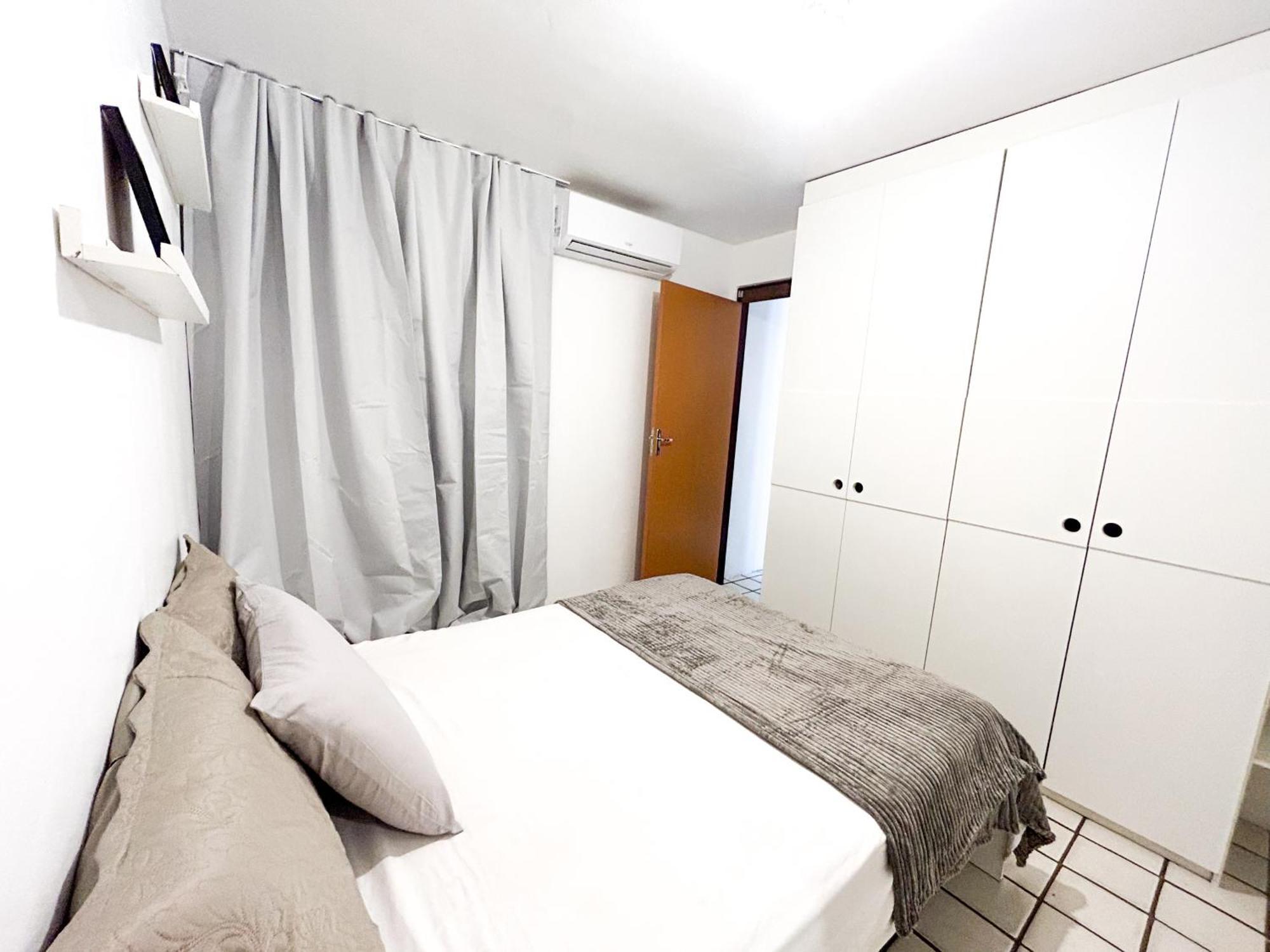 Apartamento Nautillus 109 - N-09: Ape Com Varanda E Piscina Na Jatiuca Maceió